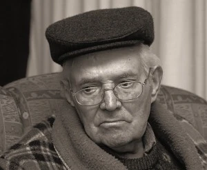 elderly man ineffective Alzheimer's treatment may also have gastrointestinal side effects